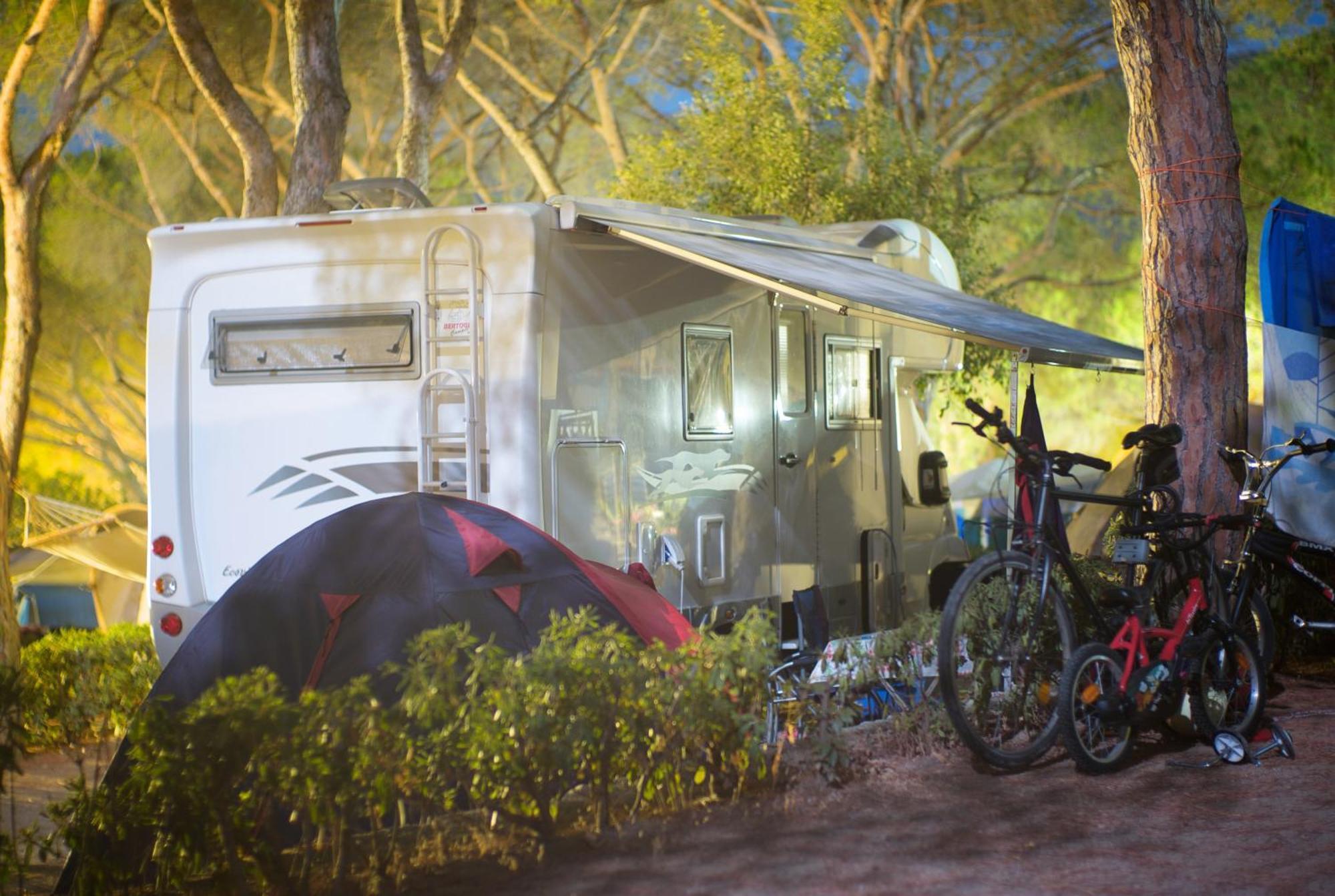 Camping Lacona Pineta Capoliveri  Dış mekan fotoğraf