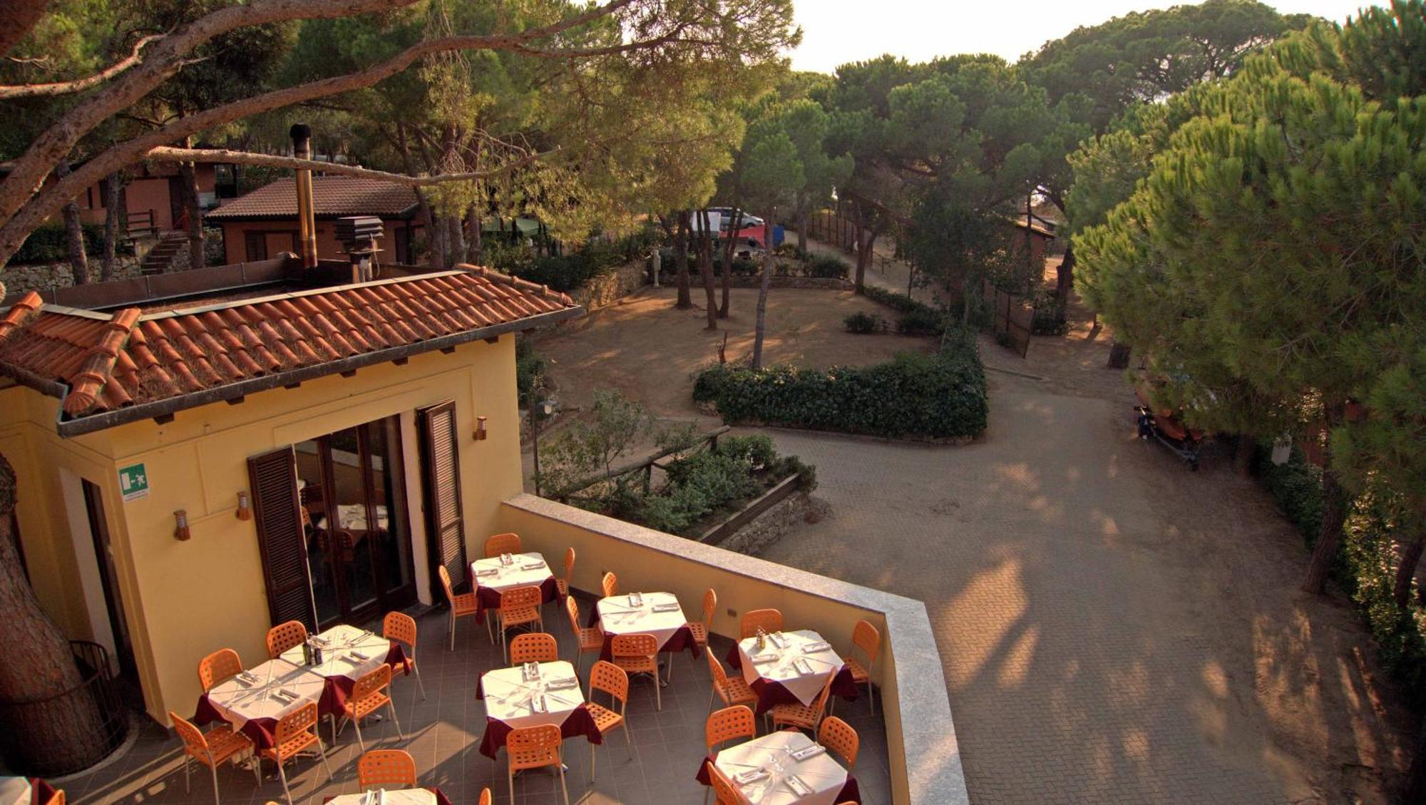 Camping Lacona Pineta Capoliveri  Dış mekan fotoğraf